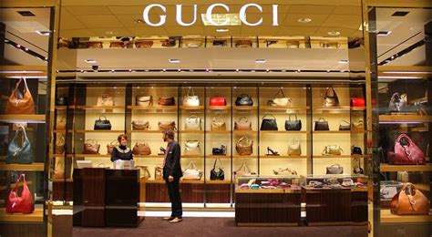 tiendas de gucci|tienda gucci en puerto rico.